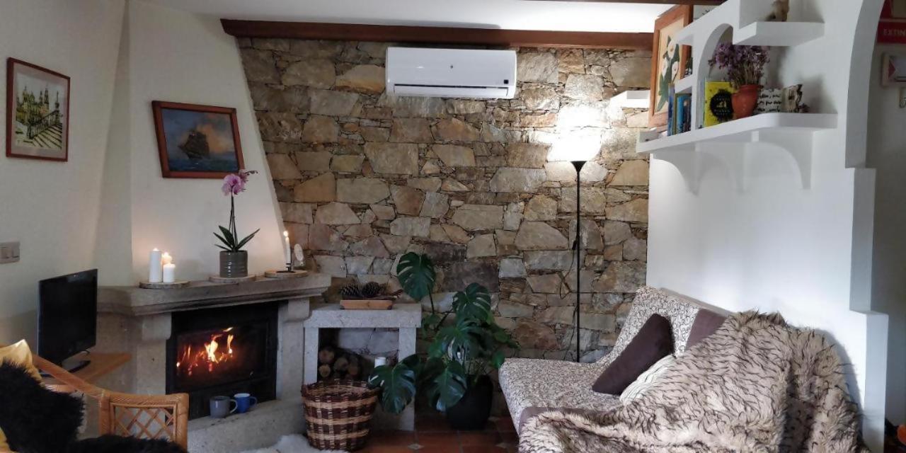 Villa Casa Costaneira à Boiro Extérieur photo
